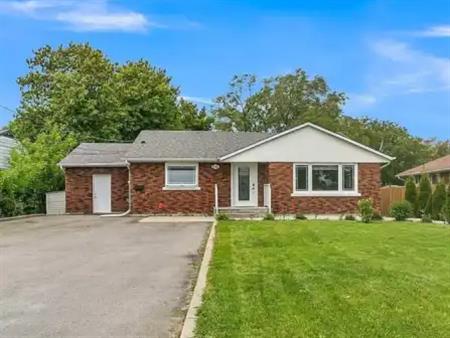 18166 LESLIE STREET | 18166 LESLIE STREET, East Gwillimbury