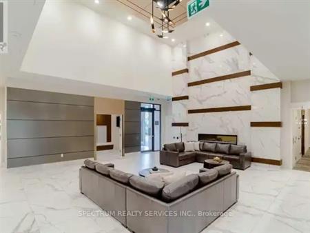 505 - 1050 MAIN STREET | 505 - 1050 MAIN STREET, Milton
