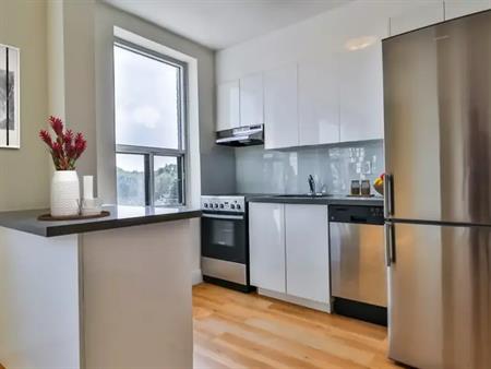 4 Latimer Avenue | 4 Latimer Avenue, Toronto