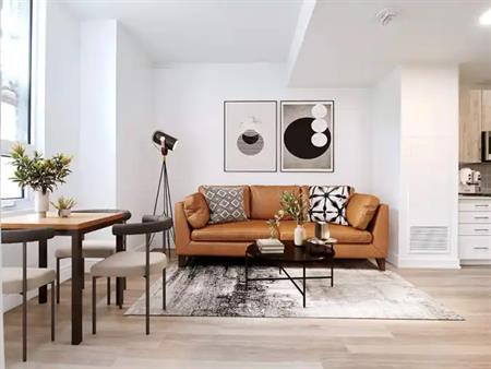 Fifth + Bank | 99 Fifth Avenue, Ottawa