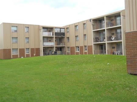 390 Partridge Avenue | 390 Partridge Ave, Winnipeg
