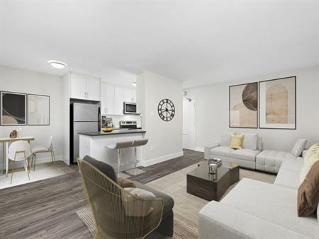 Diplomat Apartments