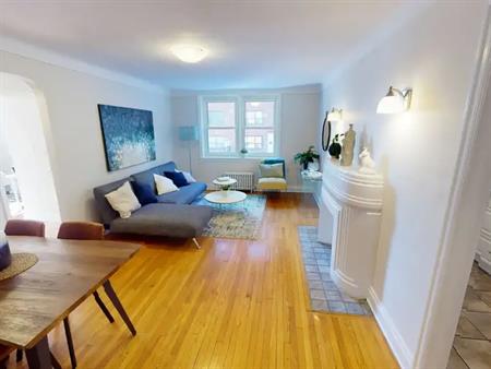 225 MacLaren | 225 MacLaren St, Ottawa