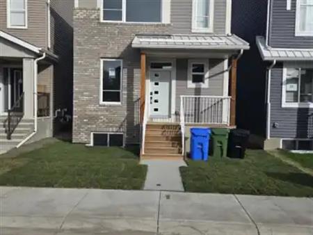 Modern New Home in the Heart of NW Livingston | 61 Lucas Place Northwest, Calgary