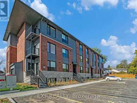 8 - 251 CASTOR STREET | 8 - 251 CASTOR STREET, Russell