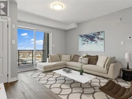 309 - 5002 KING STREET | 309 - 5002 KING STREET, Lincoln