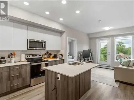 2 bedroom unit in a brand new building. Indoor parking | 304 - 1605 17 Street Southeast, Calgary