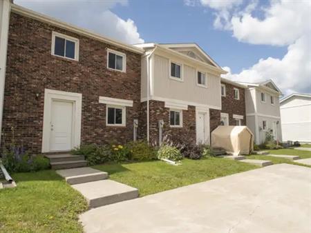 Creekview Estates | 350 County Blvd, Thunder Bay