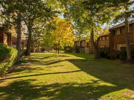 Silverstone Townhomes | 282 Silverstone Drive, Etobicoke