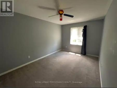521 LOUIS TOSCANO DRIVE | 521 LOUIS TOSCANO DRIVE, Ottawa