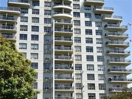 350 FRONT STREET Unit# 404 | 350 FRONT STREET Unit# 404, Sarnia