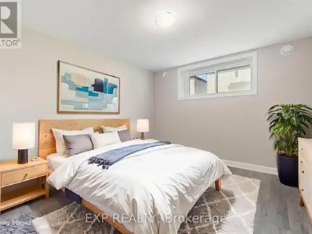 A - 1214 MONTBLANC CRESCENT | A - 1214 MONTBLANC CRESCENT, Russell