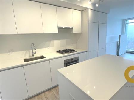 Cozy 1 Bed 1 Bath Nearby North Rd | 652 Whiting Way, Coquitlam