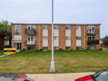 River Heights West | 3415 106 Ave, Edmonton