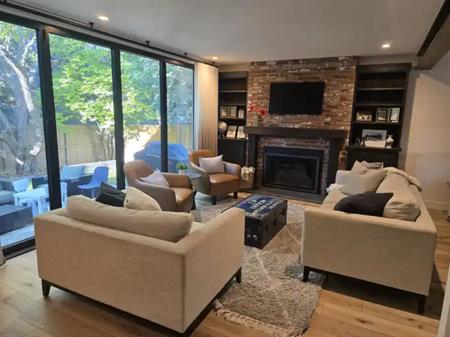Newly Renovated Comfortable Family Home | Calgary