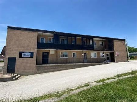 1340 Tecumseh Road West | 1340 Tecumseh Road West, Windsor