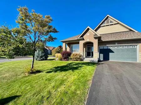 2277 Esprit Drive | 2277 Esprit Drive, Orleans