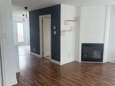 maison de ville a louer:1 mois gratuit