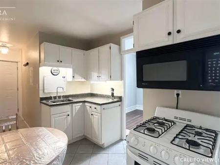 05-490 Piccadilly St, London, Ontario N5Y 2T7 | 490 Piccadilly Street, London