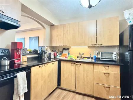18 Holborn Ct, Kitchener, Ontario N2A 4A1 | 18 Holborn Drive, Kitchener