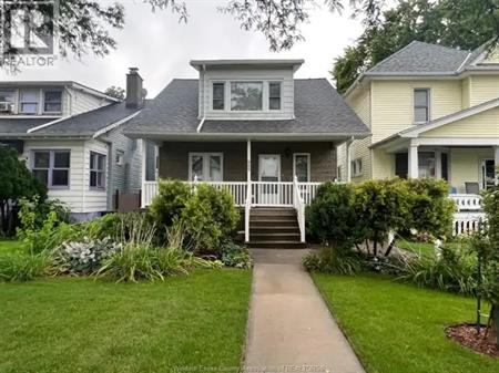 969 MOY AVENUE | 969 MOY AVENUE, Windsor
