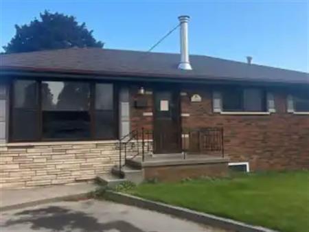 UPPER - 20 GILLRIE COURT | UPPER - 20 GILLRIE COURT, Brantford