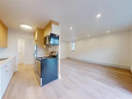 1 Marquette Ave, Toronto, ON M6A 1X8 | 1 Marquette Avenue, Toronto