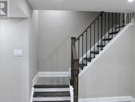 LOWER - 711 HAMMOND STREET | LOWER - 711 HAMMOND STREET, Shelburne