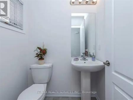 215 DIANA DRIVE | 215 DIANA DRIVE, Orillia