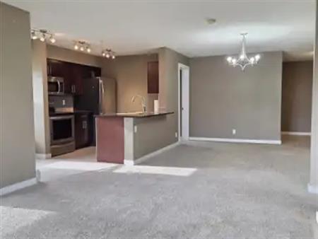 Large Spacious Apartment! 5 minutes from Superstore! Near School, Shopping ... | 302 - 3211 James Mowatt Trail SW, Edmonton