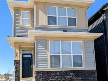 Beautiful New Home for Rent in Glenridding | 2364 159 Street Southwest, Edmonton