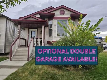 Cozy Main Floor Rental in Brintnell – 3 Bed, 1 Bath – $1500/month + Utilities | 15648 44 Street Northwest, Edmonton