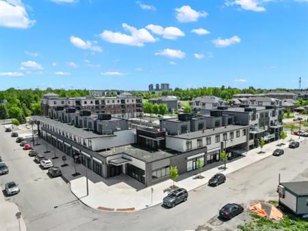 Dreamers Loft | 4 Via Modugno Place, Ottawa