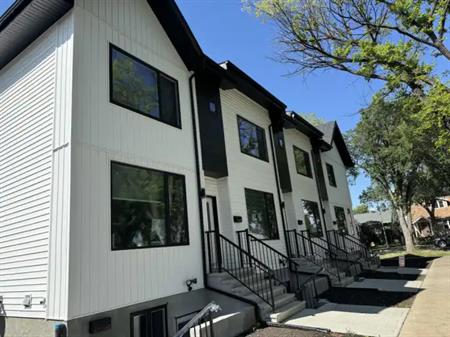Brand New Townhome in Bonnie Doon - 3bedroom/ 2.5bathroom | 8805 88 Avenue Northwest, Edmonton