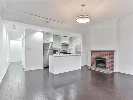 450 Markham Street | 450 Markham Street, Toronto