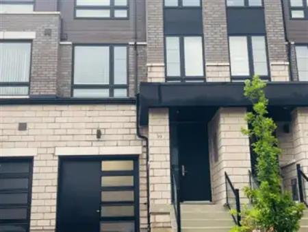 39 LAKE TRAIL WAY | 39 LAKE TRAIL WAY, Whitby