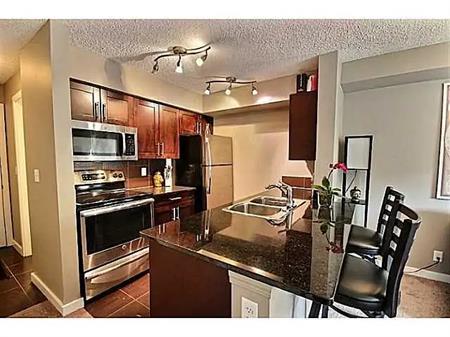 1 BED + DEN & 1 BATH IN WALKER LAKES | 307 - 530 Watt Boulevard SW, Edmonton