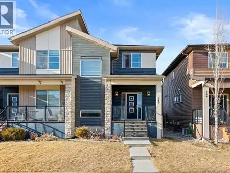 Luxury 4 bedroom Duplex including basement and 100 meters to bus stop! | 140 Cornerstone Avenue, Calgary