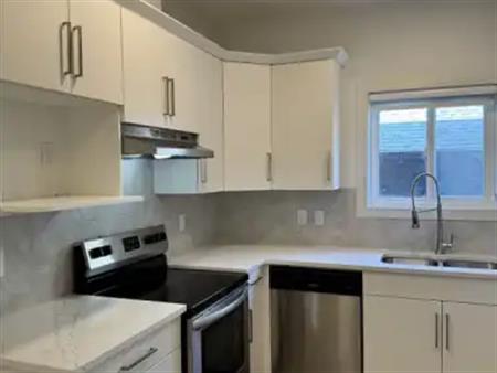 Newly renovated 3 bedroom Duplex | 1 - 11730 91 Street Northwest, Edmonton