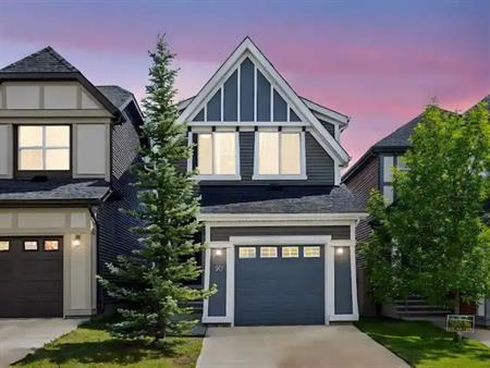 Modern & Affordable Home for Rent in Evanston | 90 Evansridge Crescent Northwest, Calgary