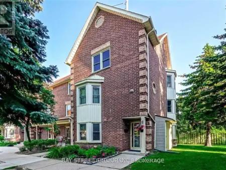43 - 119 D'AMBROSIO DRIVE | 43 - 119 D'AMBROSIO DRIVE, Barrie