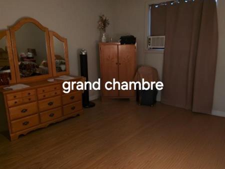 logement 5 1/2 à louer