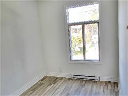 Appartement 3 ½ rénové Métro Honoré-Beaugrand à Mercier-Hochelaga-Maisonneuve --- 1170$