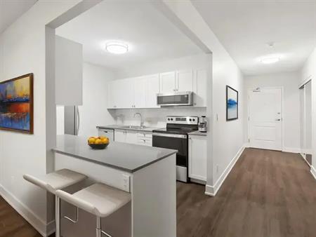 Barrett Place I | 144 Barrett Court, Kingston