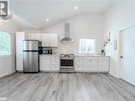12 DOAN Avenue | 12 DOAN Avenue, Tiny