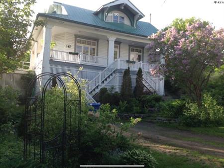 Maison à louer ste-petronille , île d’Orléans, Québec