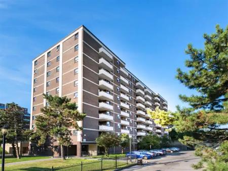 570 Birchmount Road | 570 Birchmount Road, Toronto