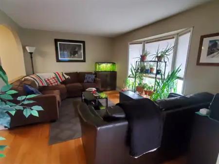 10216 171A Ave NW Edmonton, AB | 10216 171A Avenue Northwest, Edmonton