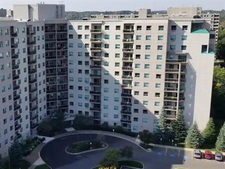 565 Proudfoot Place | 565 Proudfoot Lane, London