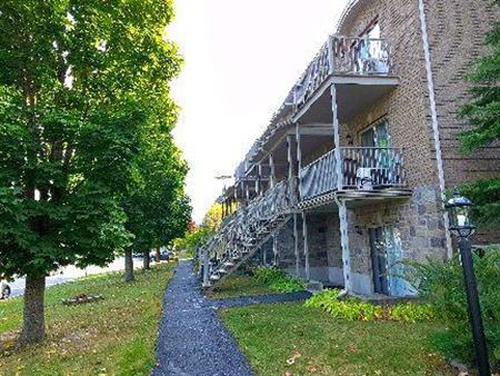 condo à louer
